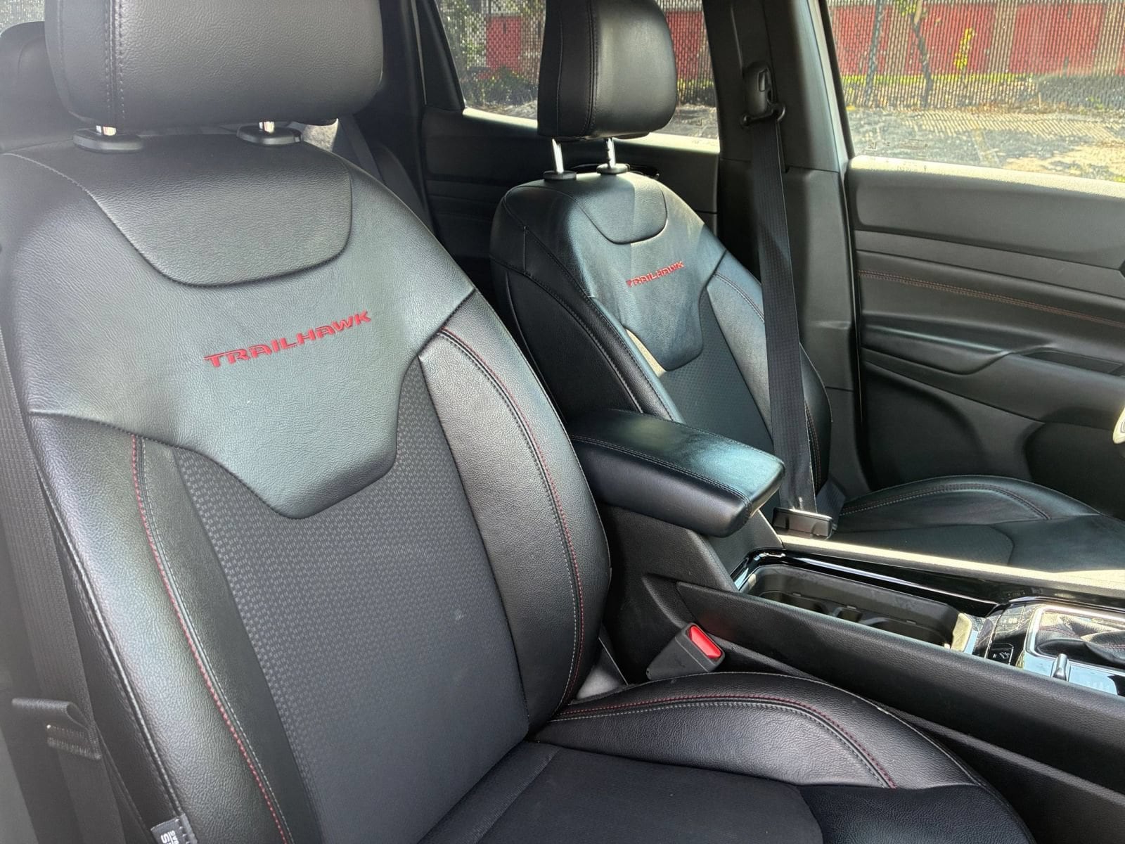 2025 Jeep Compass Trailhawk - Photo 31