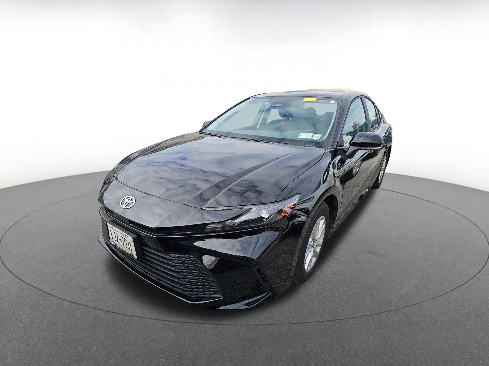 Thumbnail: 2025 Toyota Camry - 3