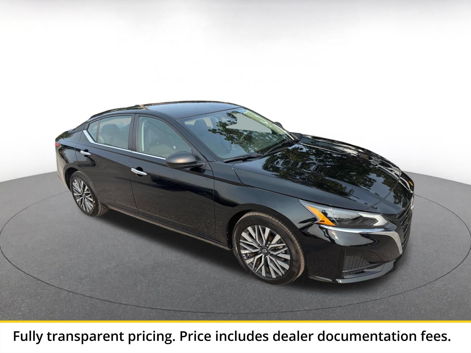 Thumbnail: 2025 Nissan Altima - 1