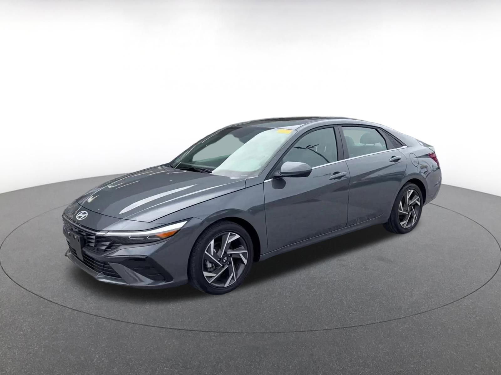 Thumbnail: 2025 Hyundai Elantra - 8