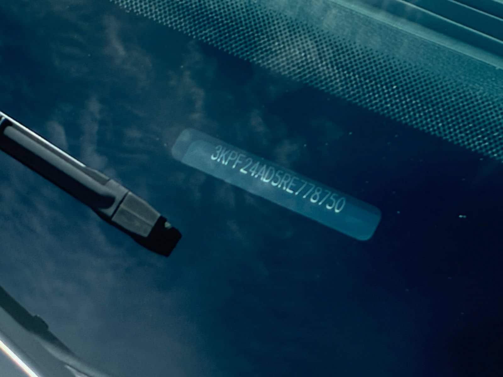 Thumbnail: 2024 Kia Forte - 23