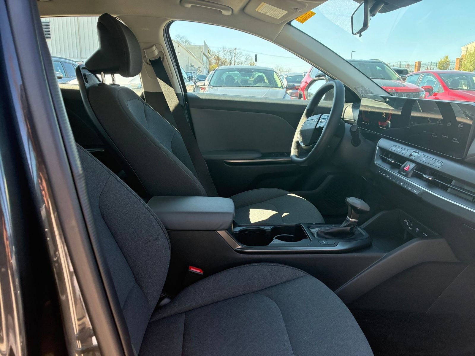 Thumbnail: 2025 Kia K4 - 31