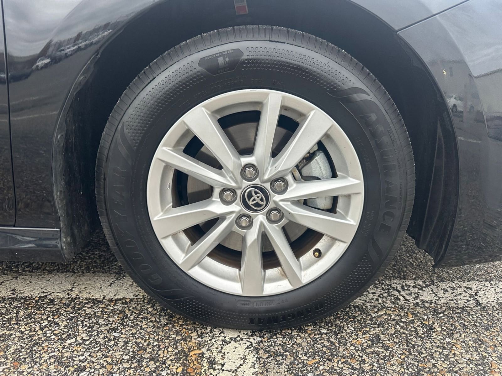 Thumbnail: 2025 Toyota Camry - 29