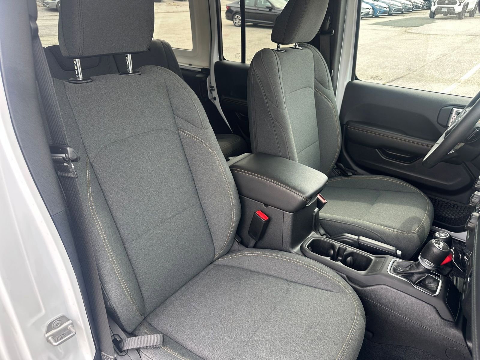 Thumbnail: 2025 Jeep Wrangler - 35