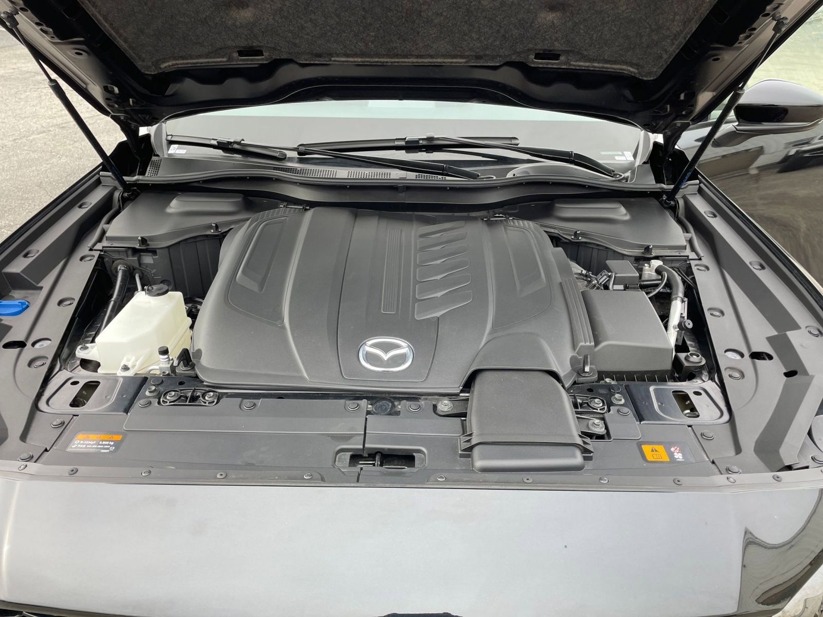 Thumbnail: 2025 Mazda CX-70 - 33