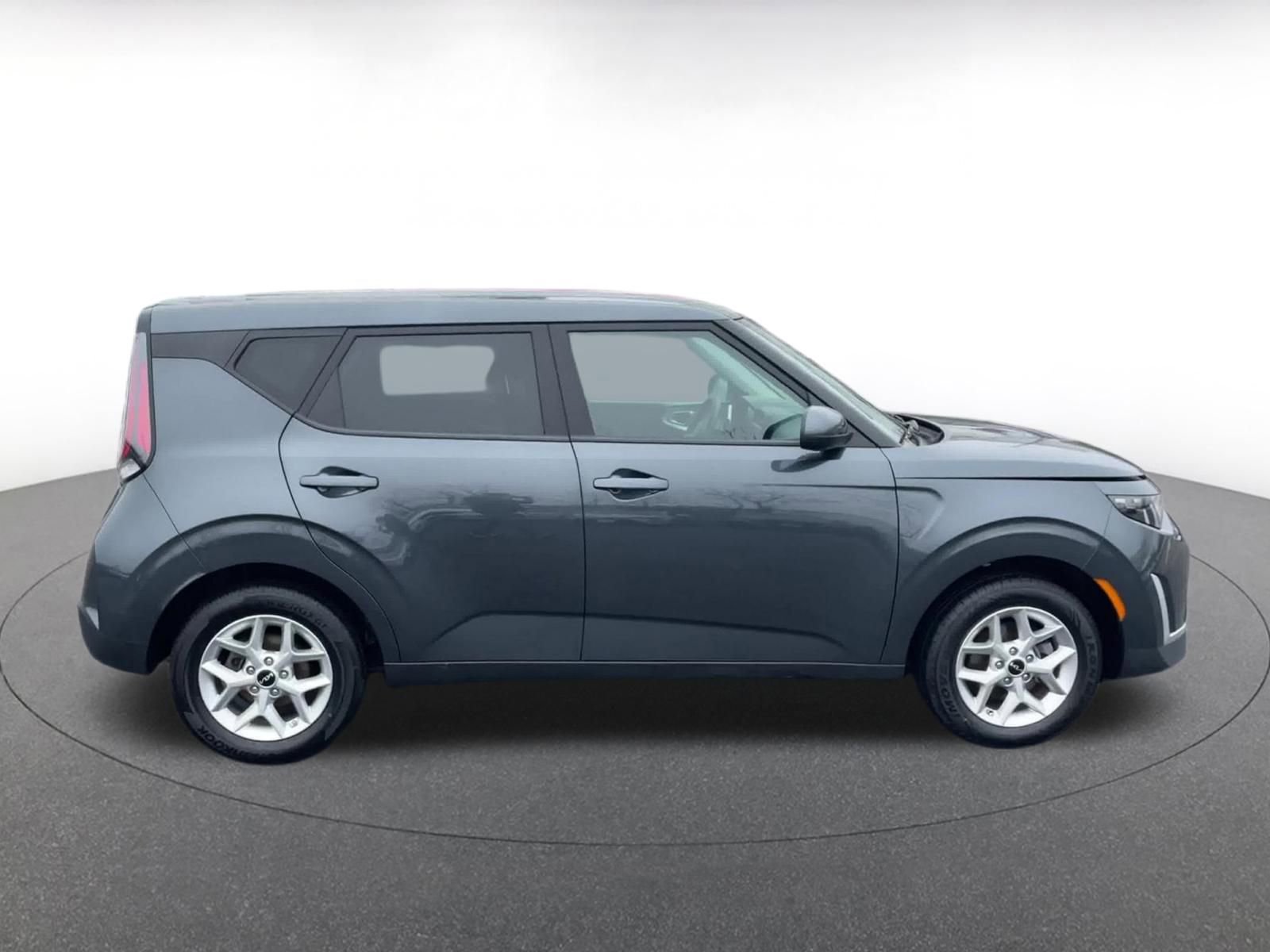 Thumbnail: 2025 Kia Soul - 16