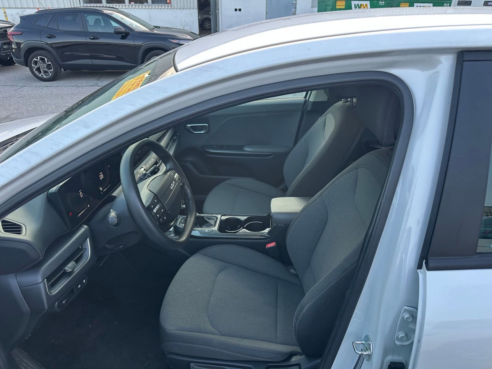 Thumbnail: 2025 Kia K4 - 8