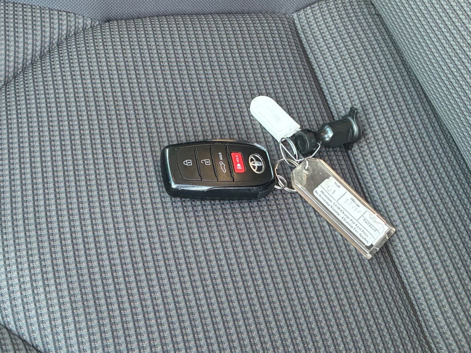 Thumbnail: 2025 Toyota Highlander - 21