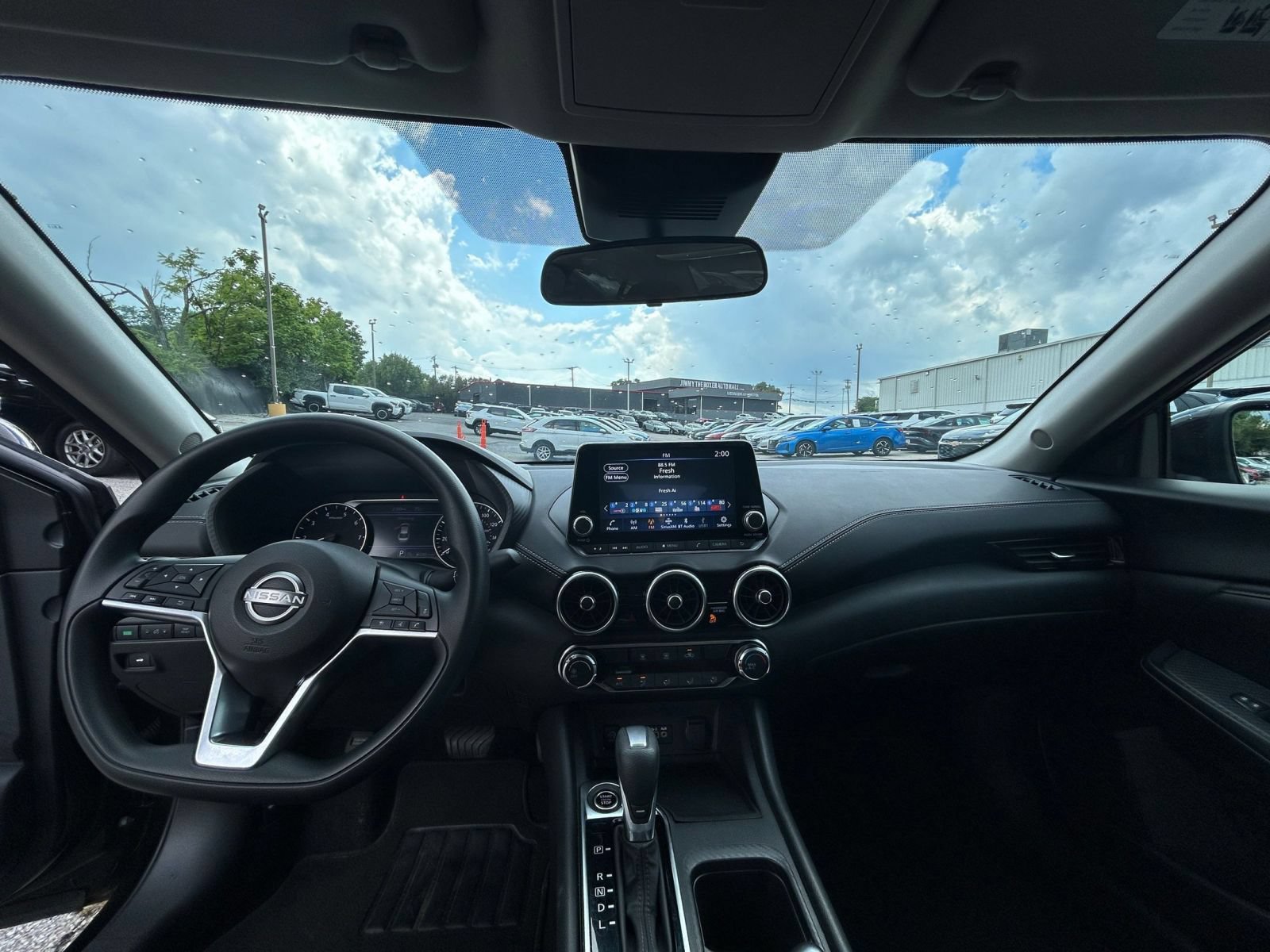 Thumbnail: 2025 Nissan Sentra - 28