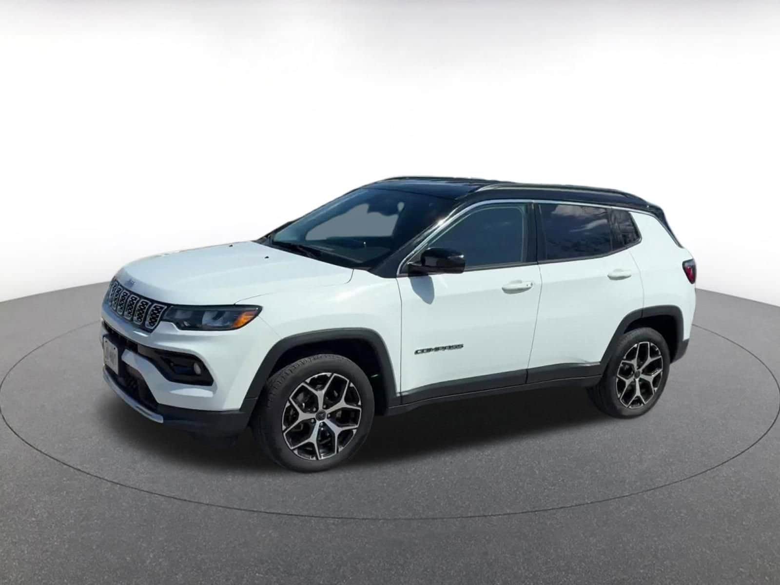 Thumbnail: 2025 Jeep Compass - 9