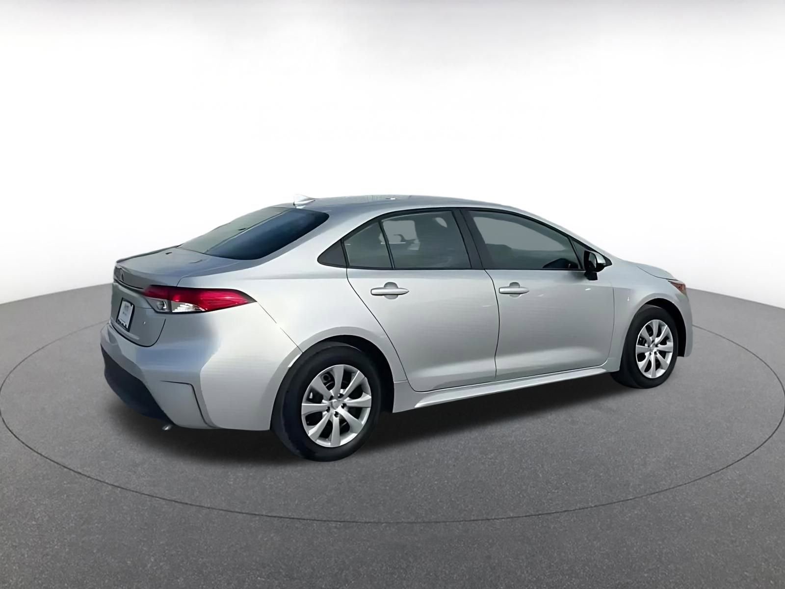 Thumbnail: 2025 Toyota Corolla - 14