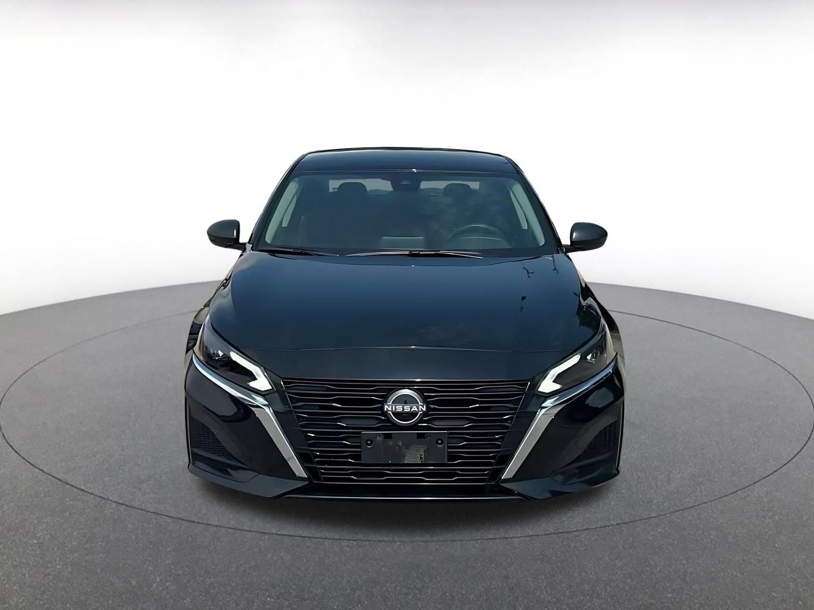 Thumbnail: 2025 Nissan Altima - 4