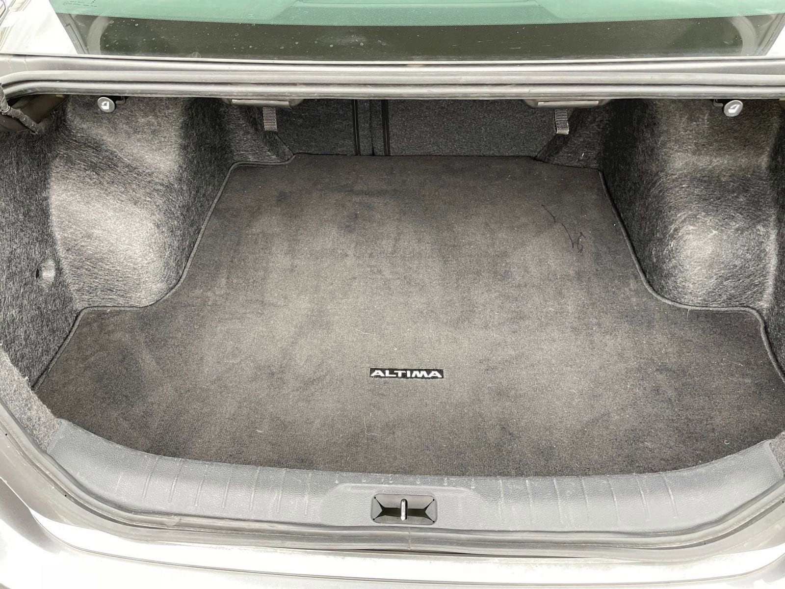 Thumbnail: 2023 Nissan Altima - 30