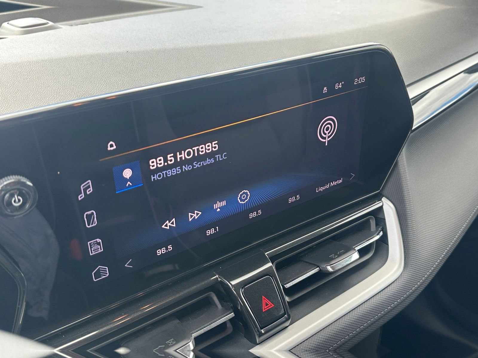 Thumbnail: 2025 Chevrolet TrailBlazer - 21