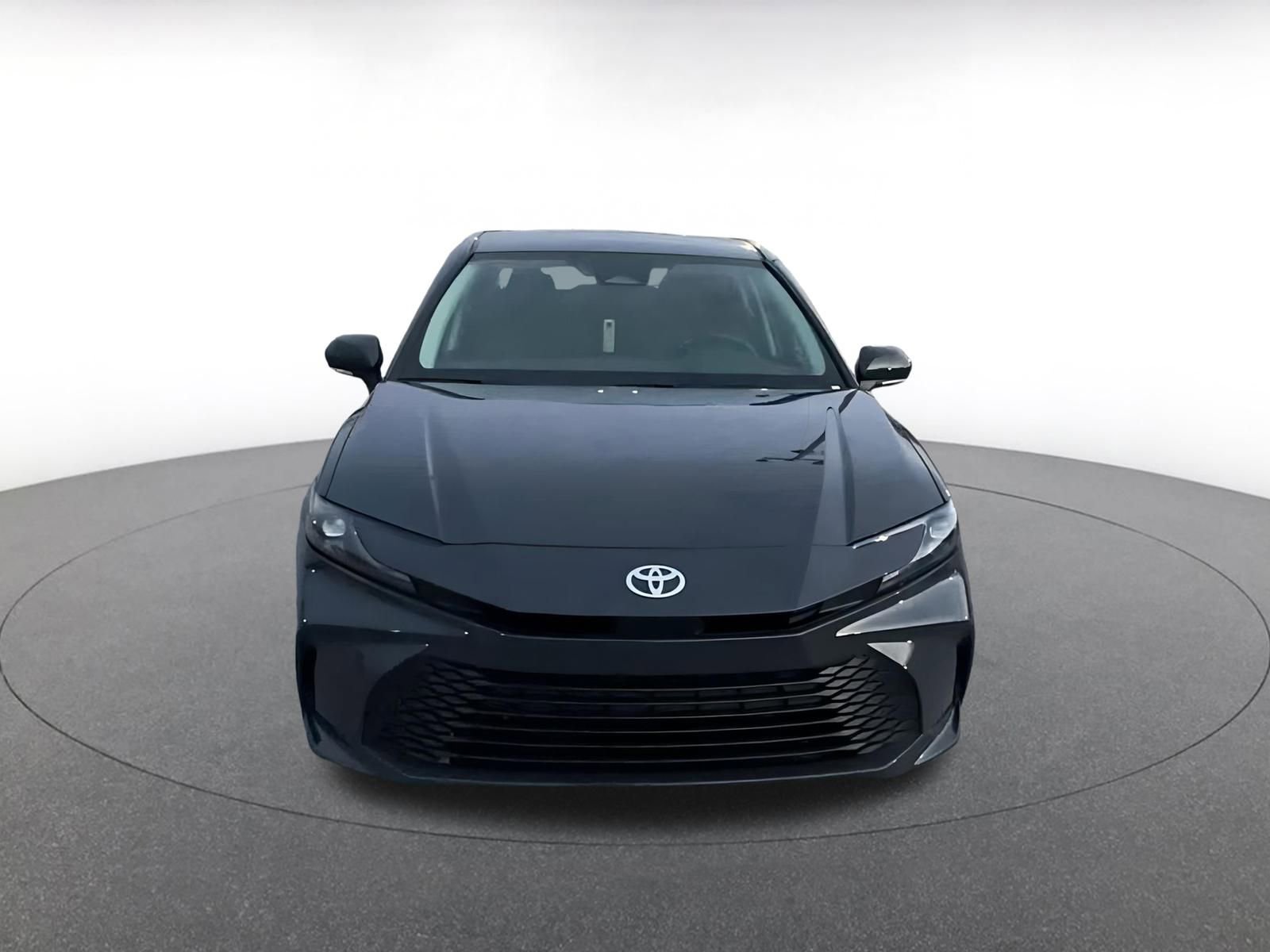 Thumbnail: 2025 Toyota Camry - 4