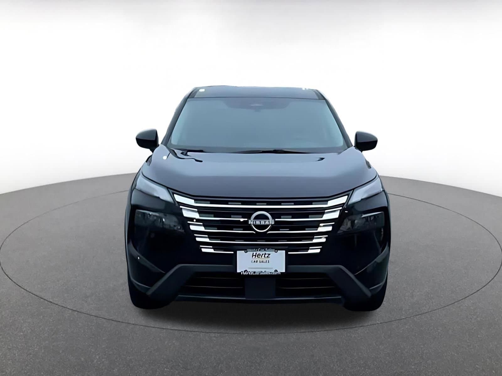 Thumbnail: 2025 Nissan Rogue - 4