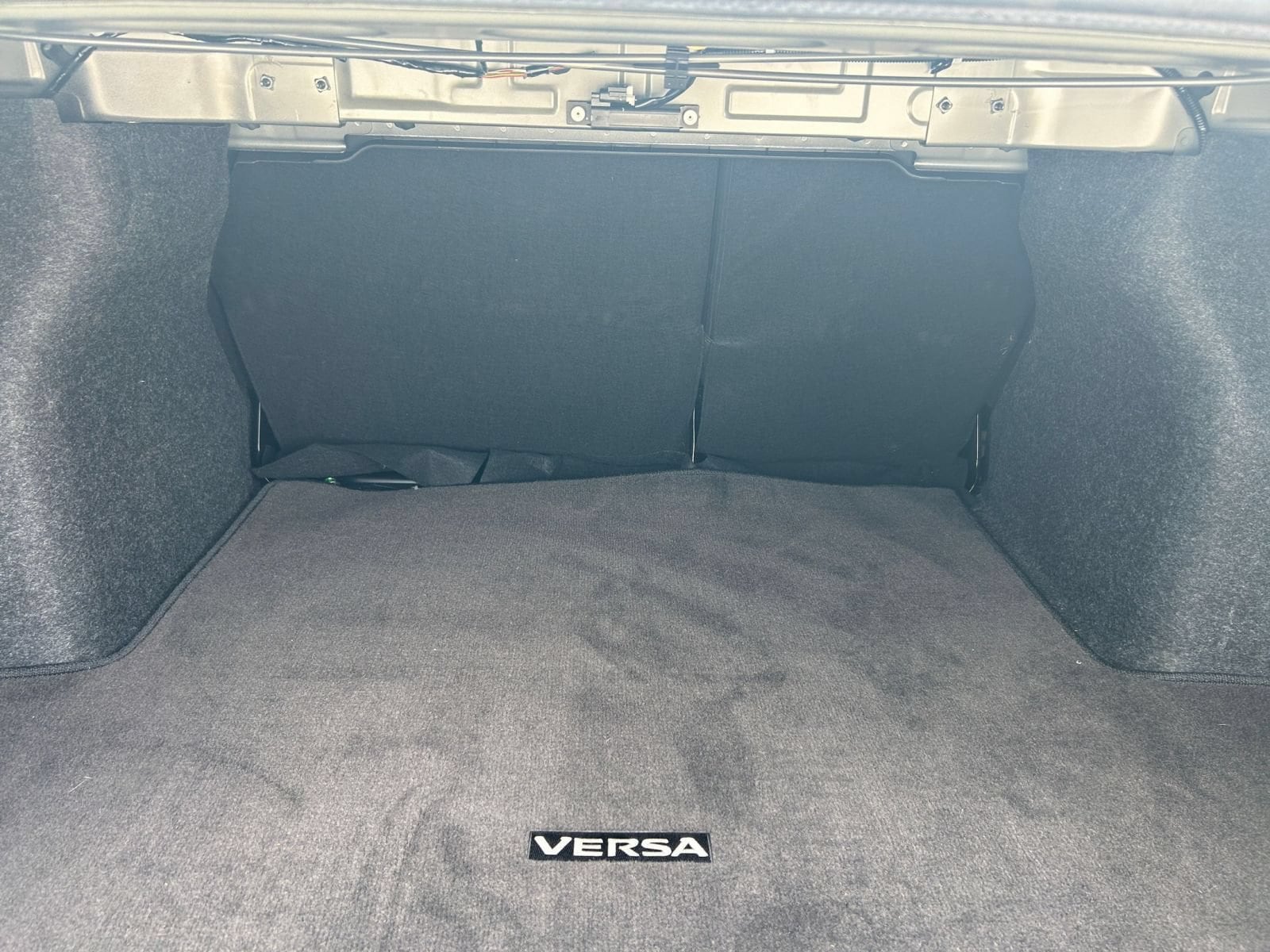 Thumbnail: 2025 Nissan Versa - 25