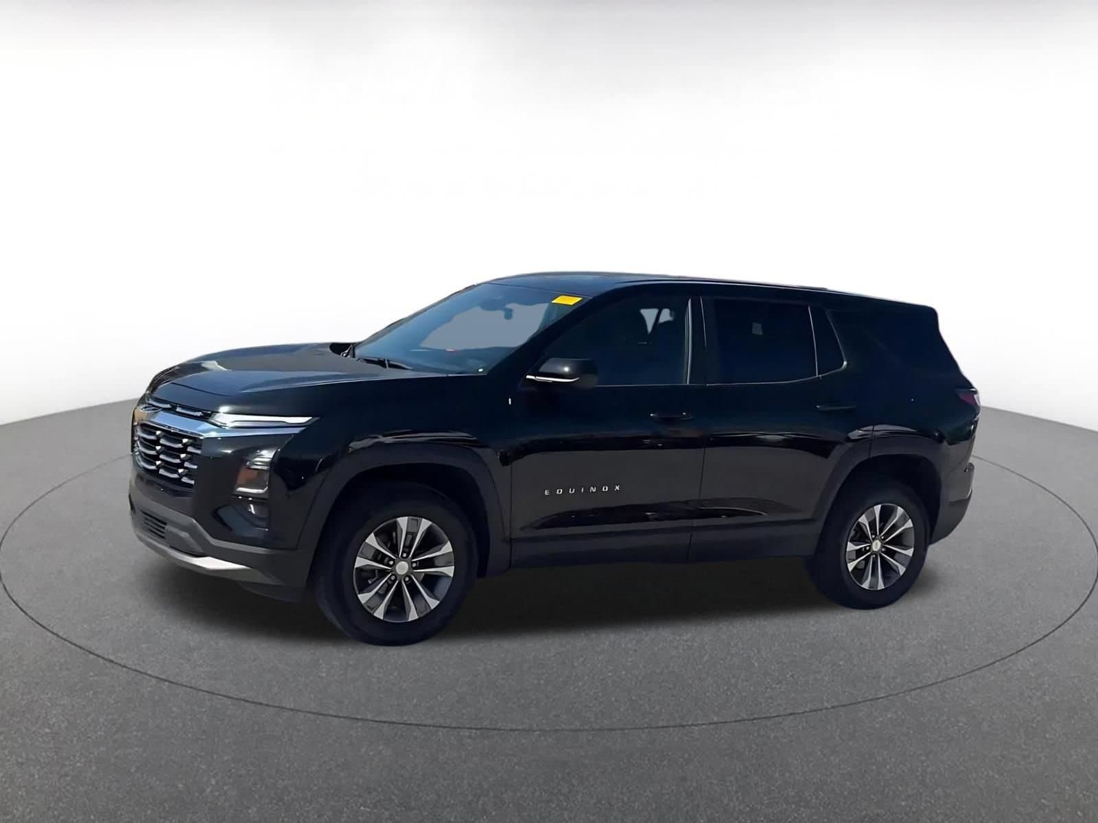 Thumbnail: 2025 Chevrolet Equinox - 6