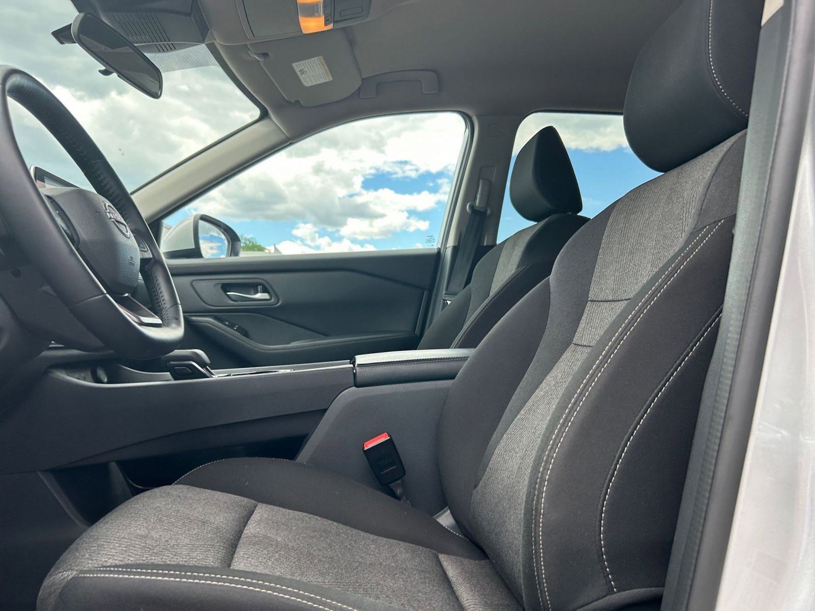 Thumbnail: 2025 Nissan Rogue - 23