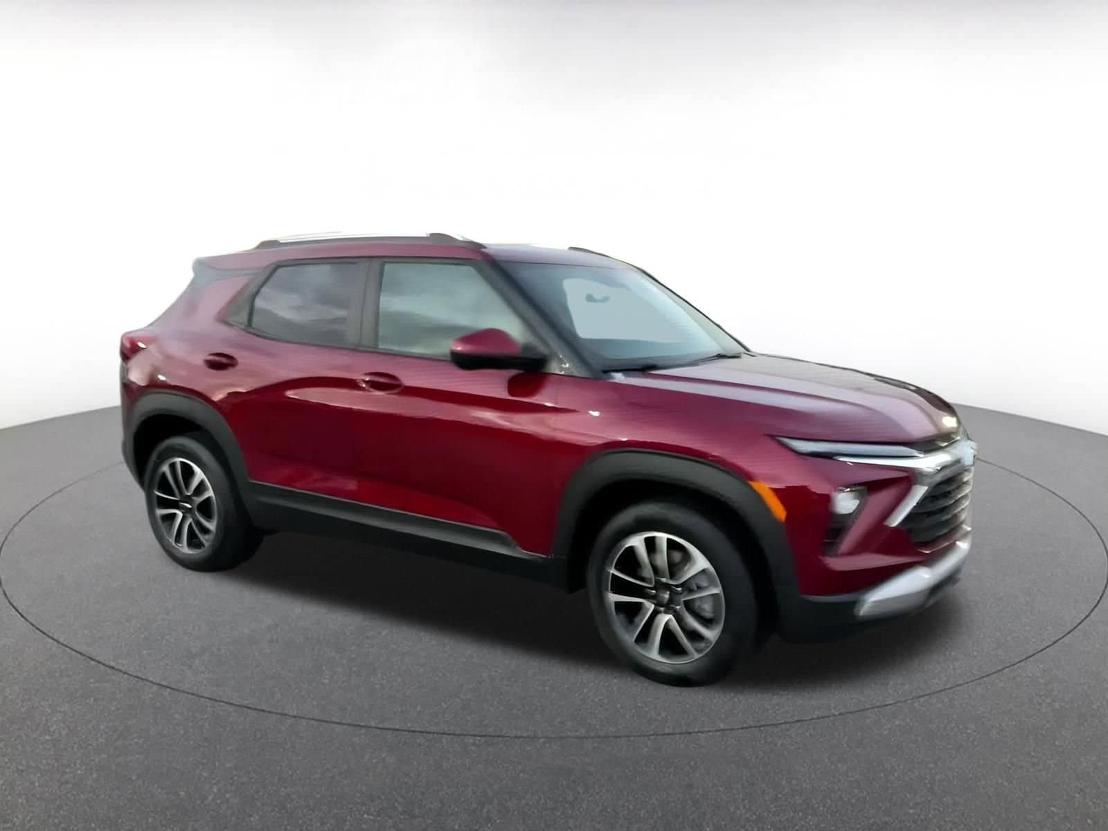 Thumbnail: 2025 Chevrolet TrailBlazer - 2