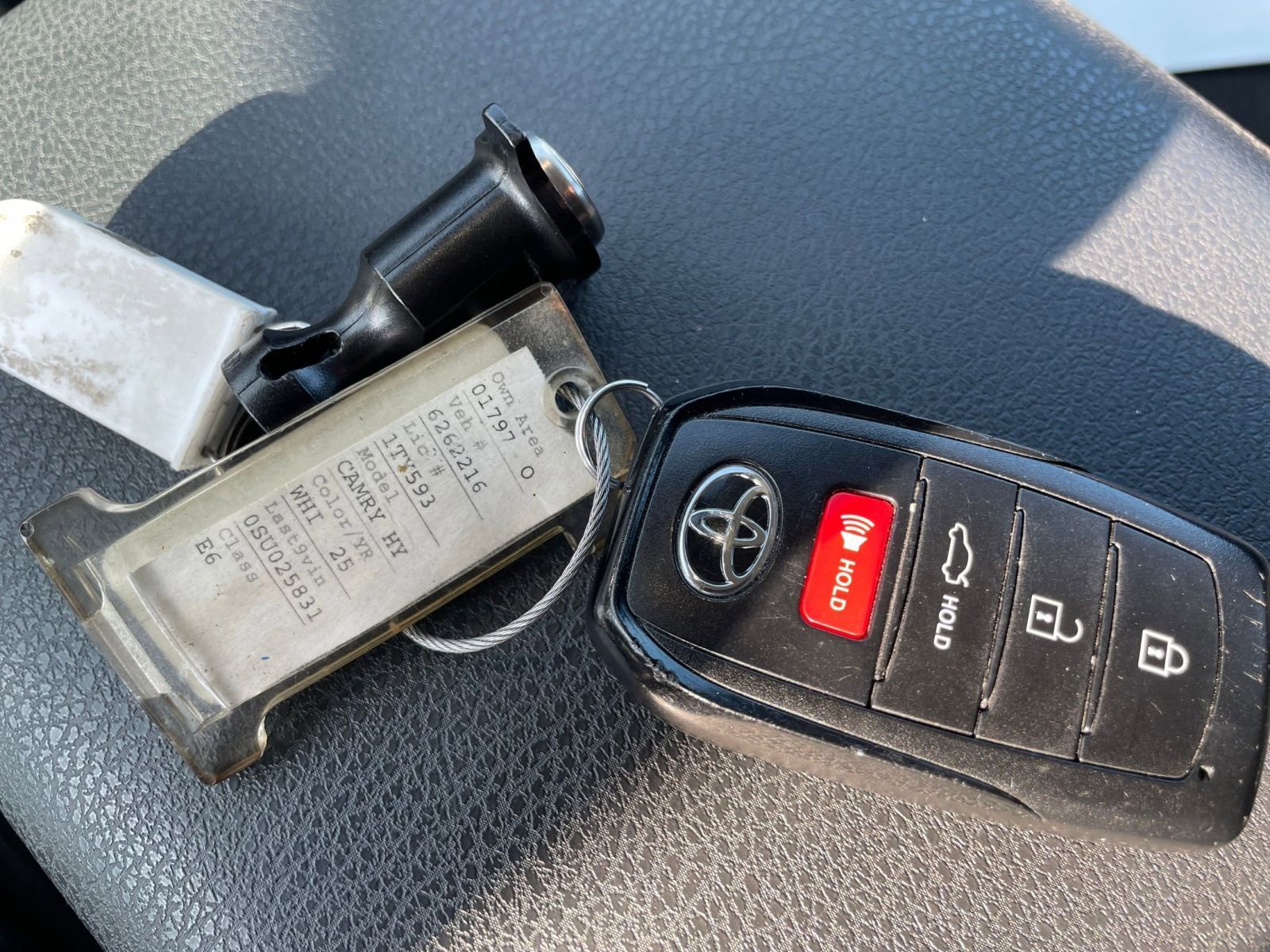 Thumbnail: 2025 Toyota Camry - 22