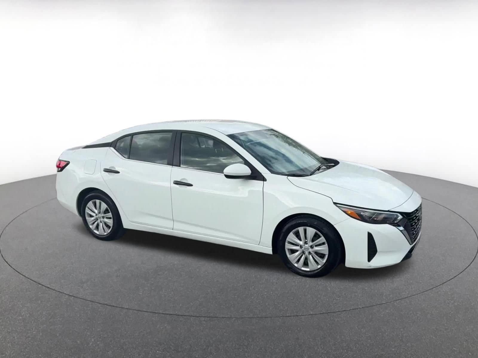 Thumbnail: 2025 Nissan Sentra - 2