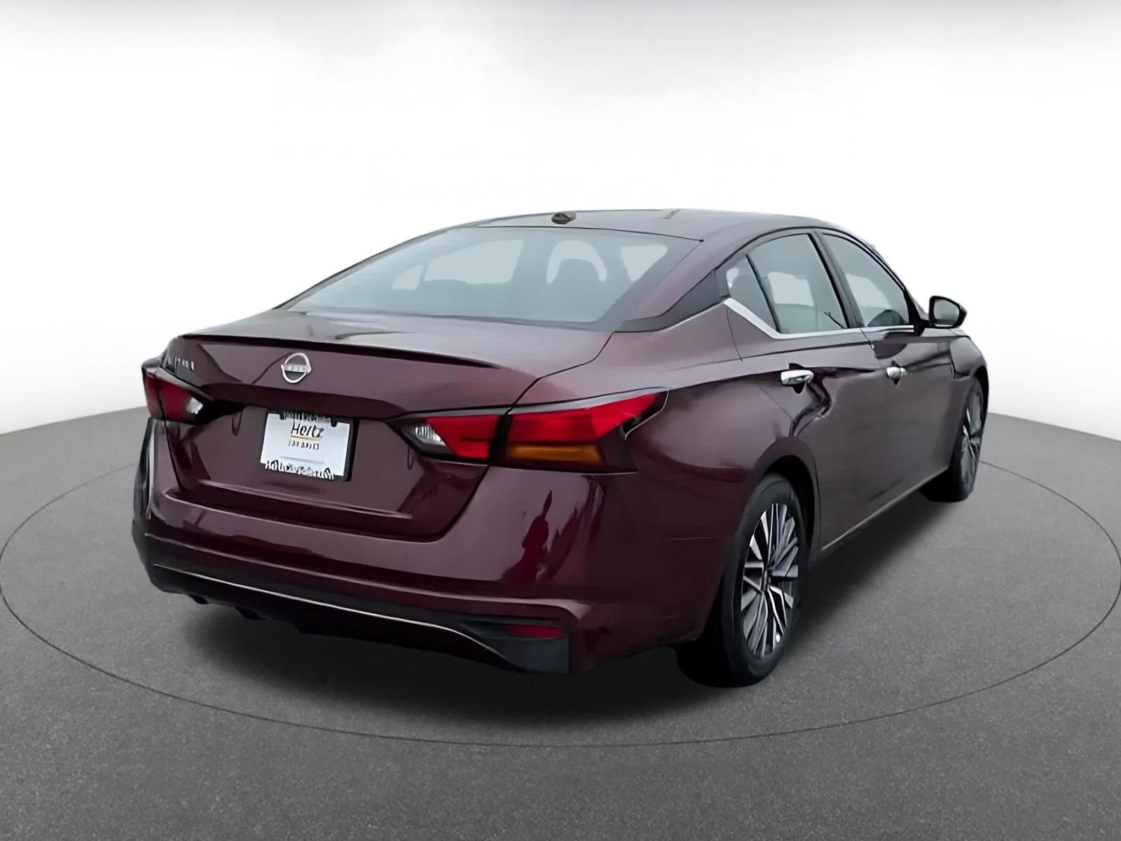 Thumbnail: 2025 Nissan Altima - 11