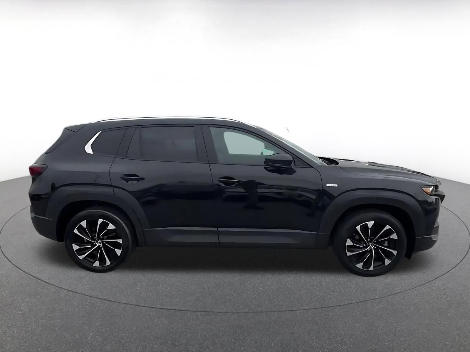 Thumbnail: 2025 Mazda CX-50 - 16