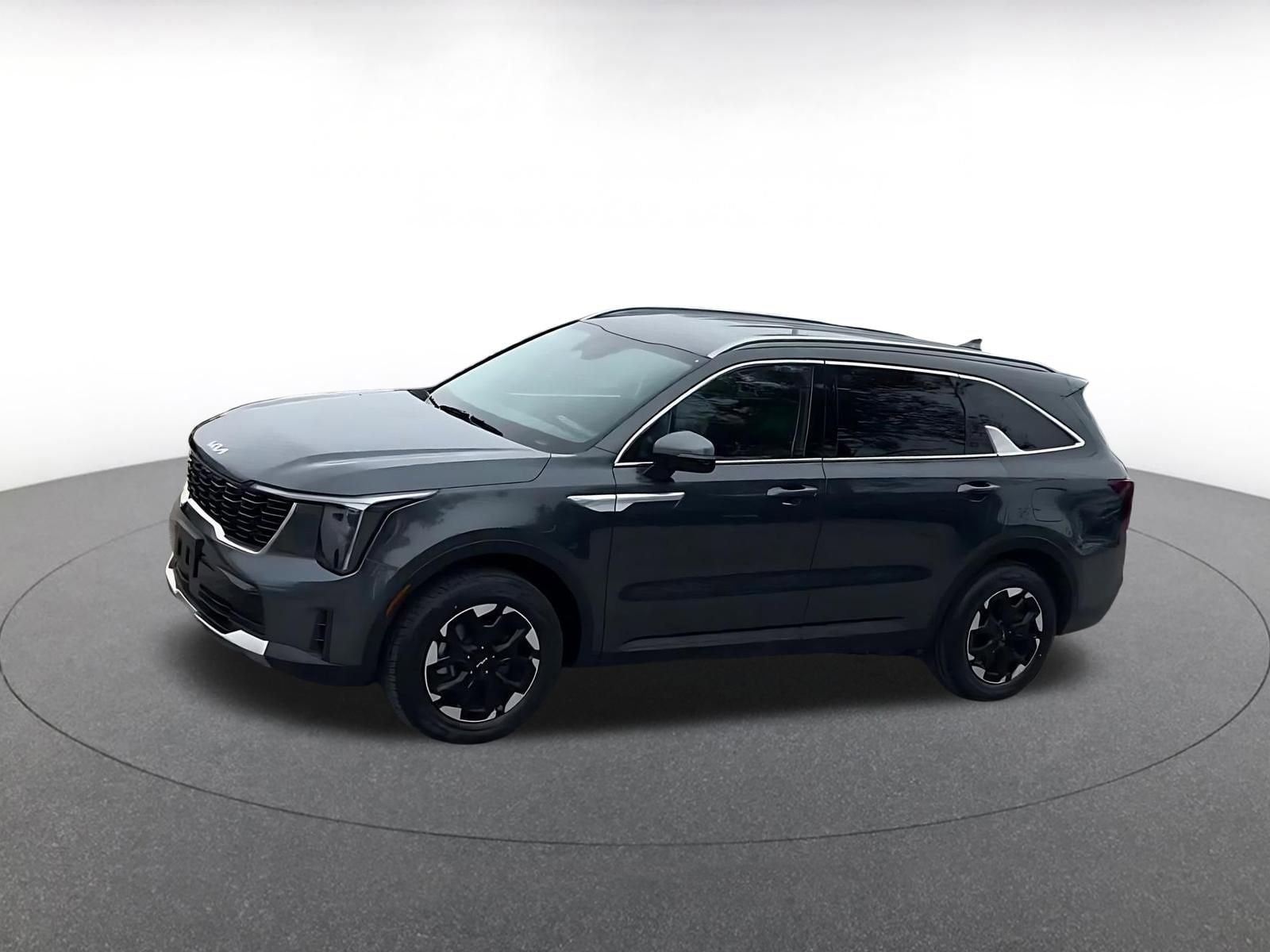 Thumbnail: 2024 Kia Sorento - 8