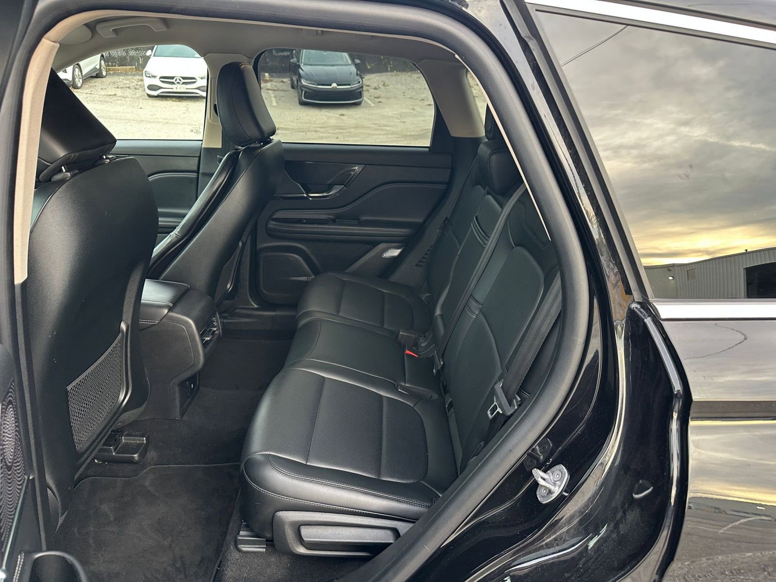 Thumbnail: 2024 Lincoln Corsair - 25