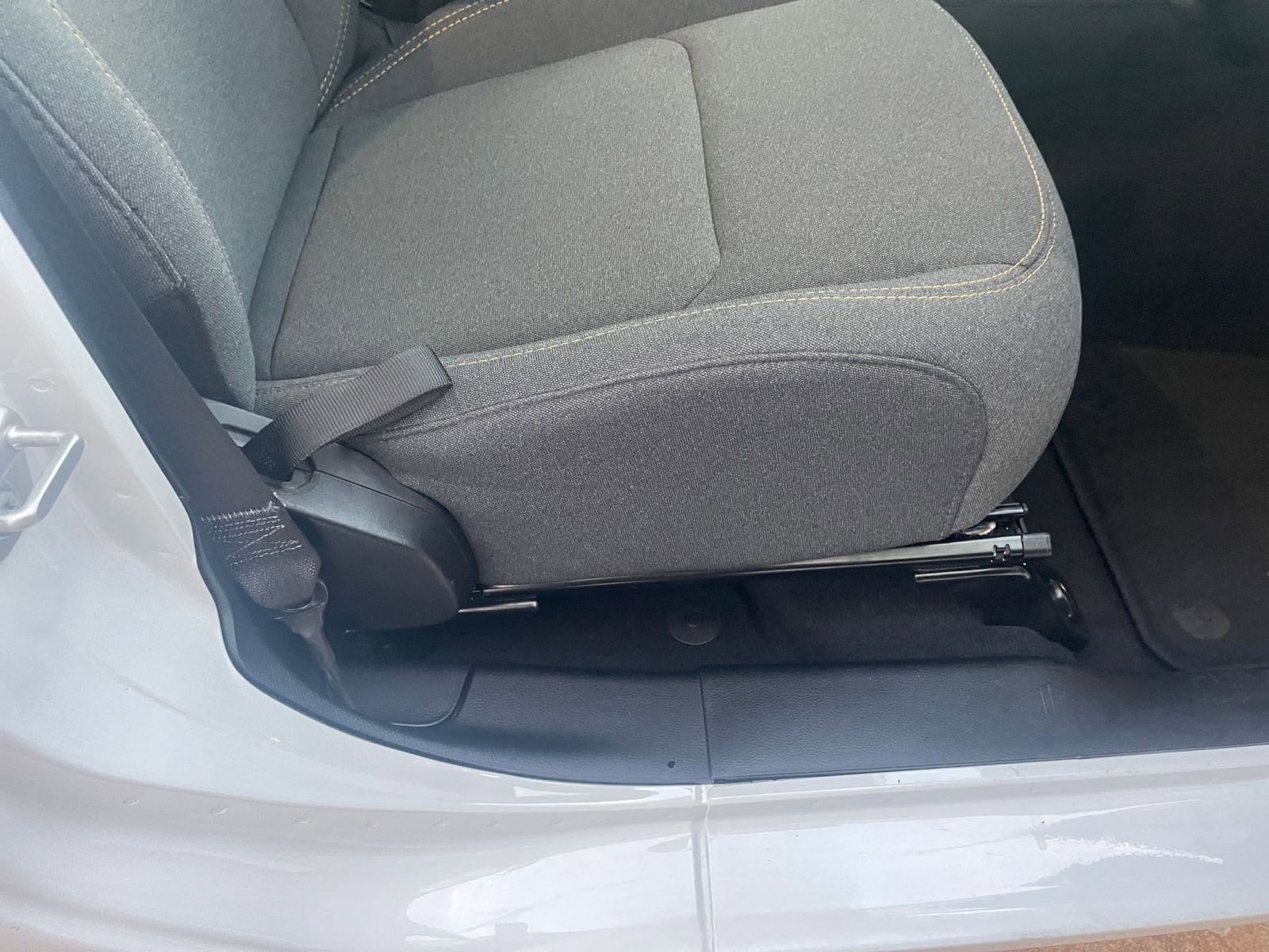 Thumbnail: 2025 Jeep Wrangler - 27