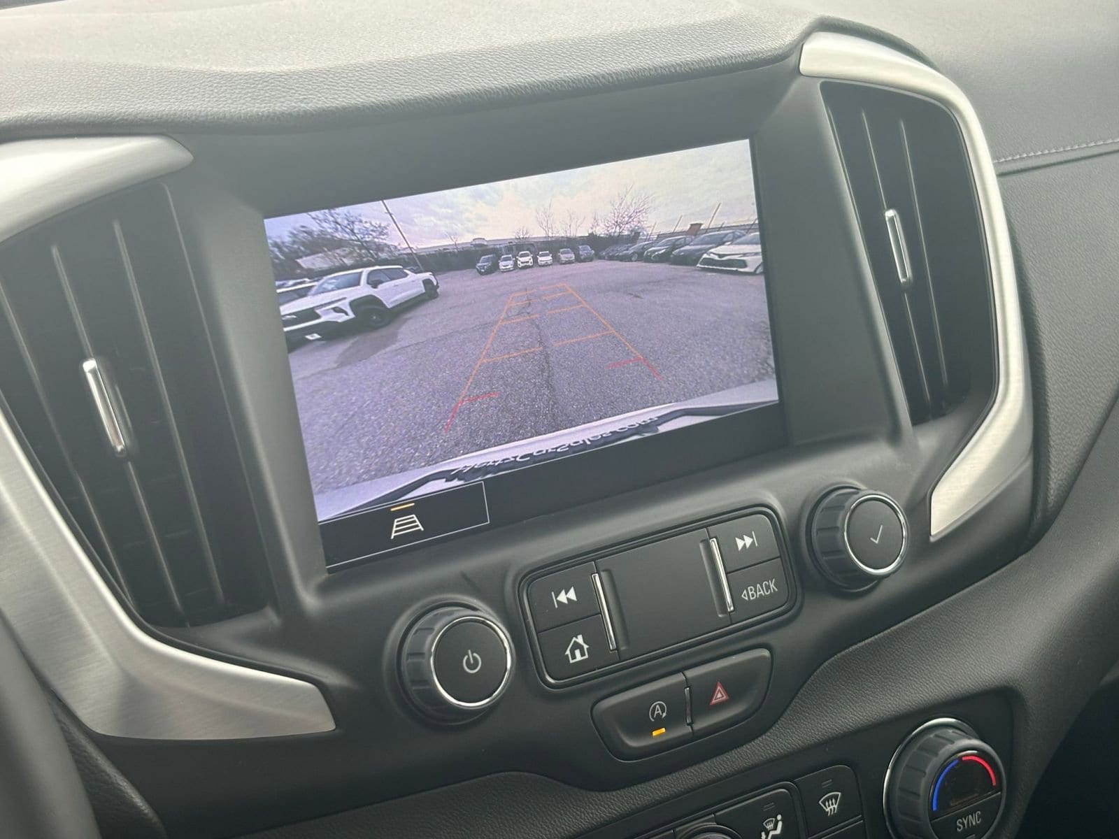 2024 GMC Terrain SLT 17