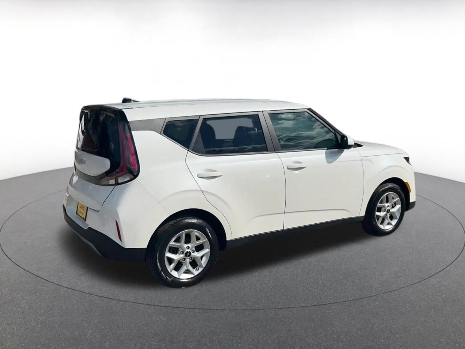 Thumbnail: 2025 Kia Soul - 15