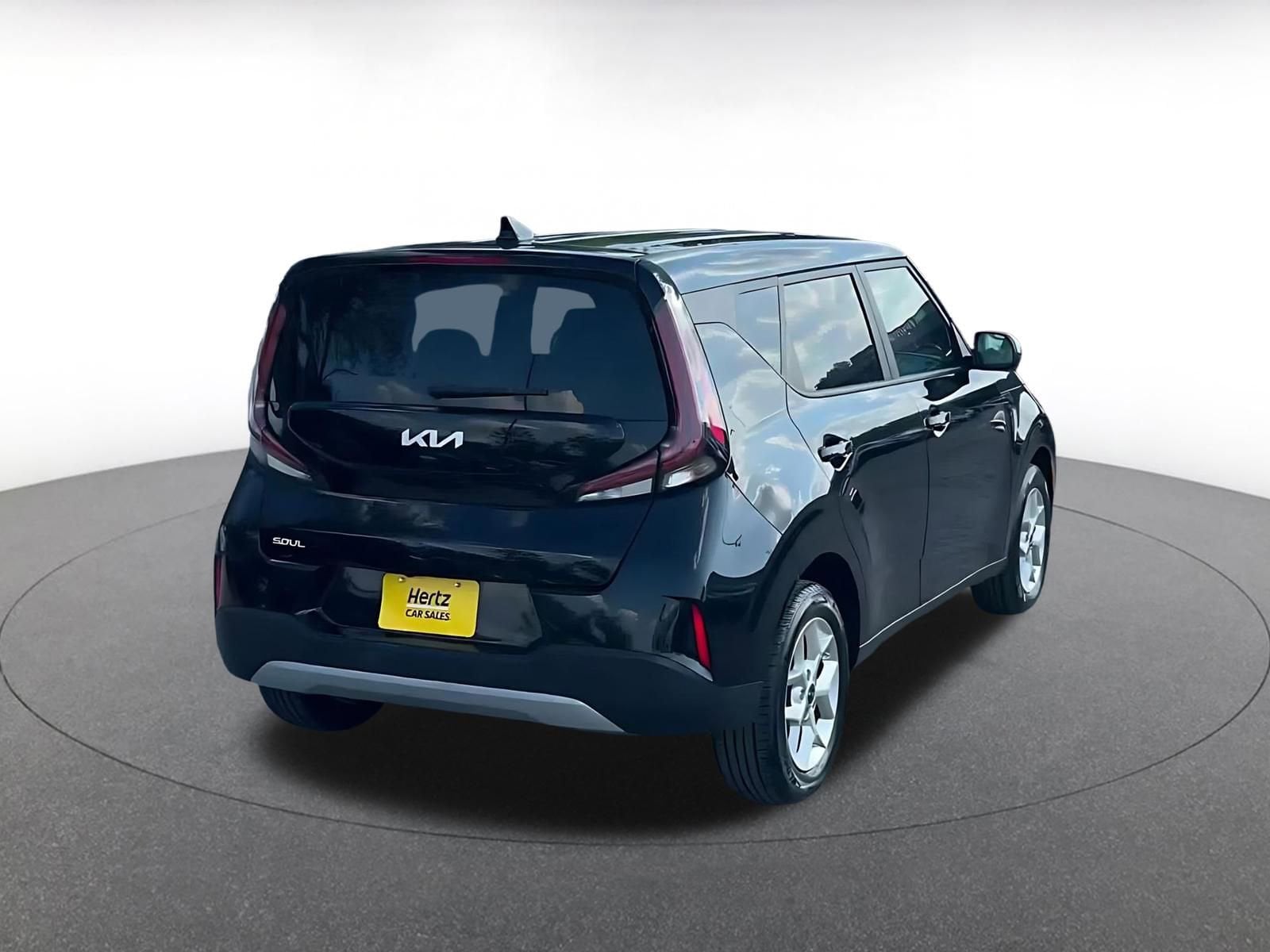 Thumbnail: 2025 Kia Soul - 14