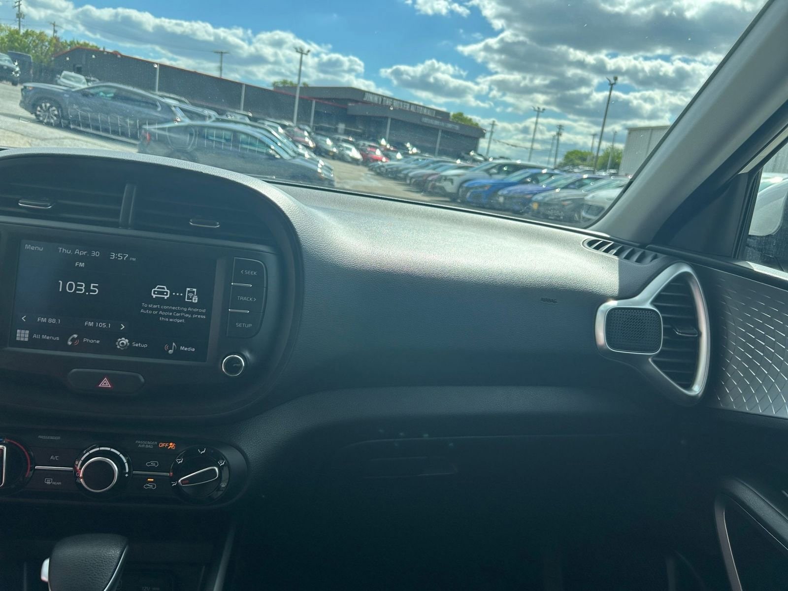 Thumbnail: 2025 Kia Soul - 30