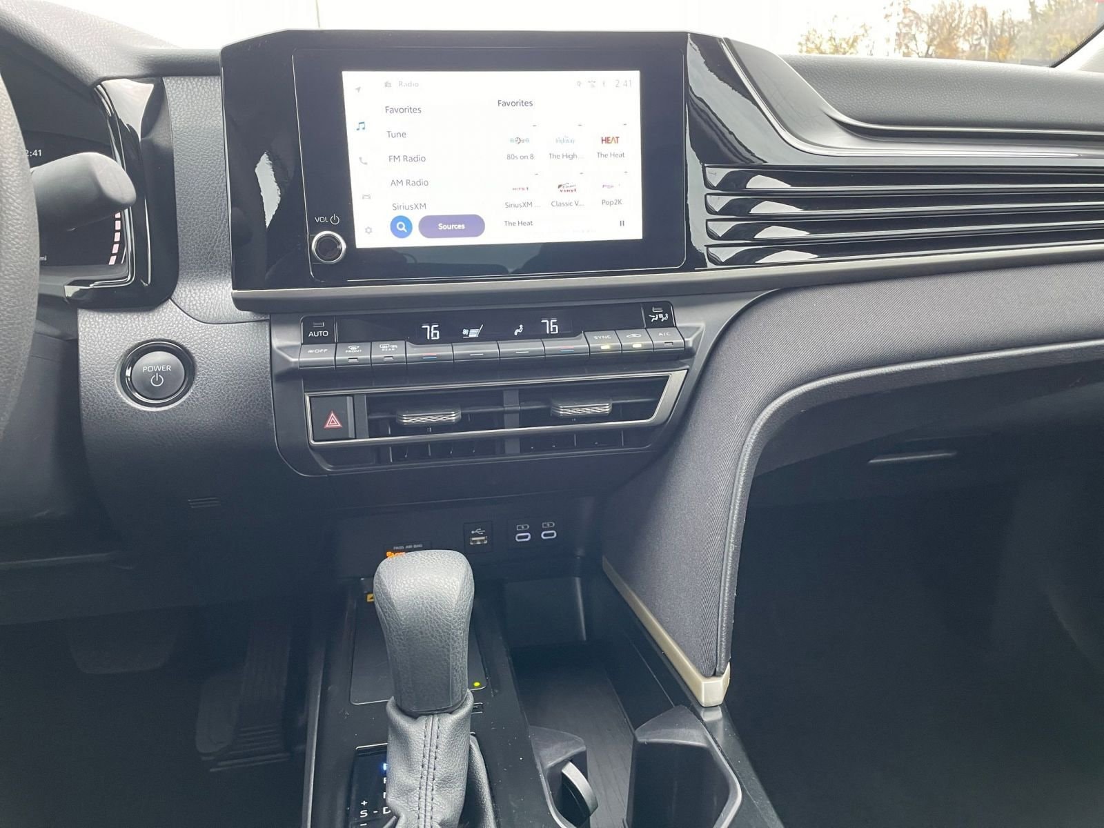 Thumbnail: 2025 Toyota Camry - 18