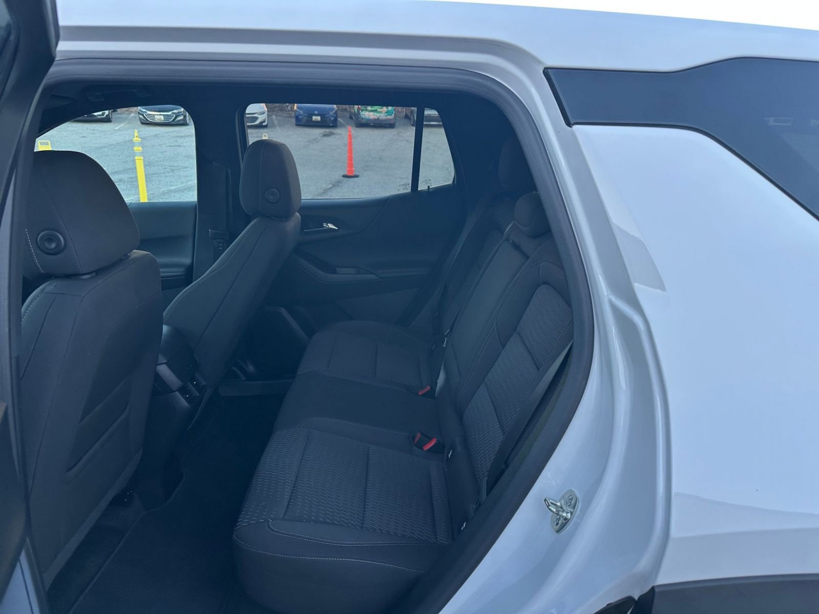 Thumbnail: 2025 Chevrolet Equinox - 24