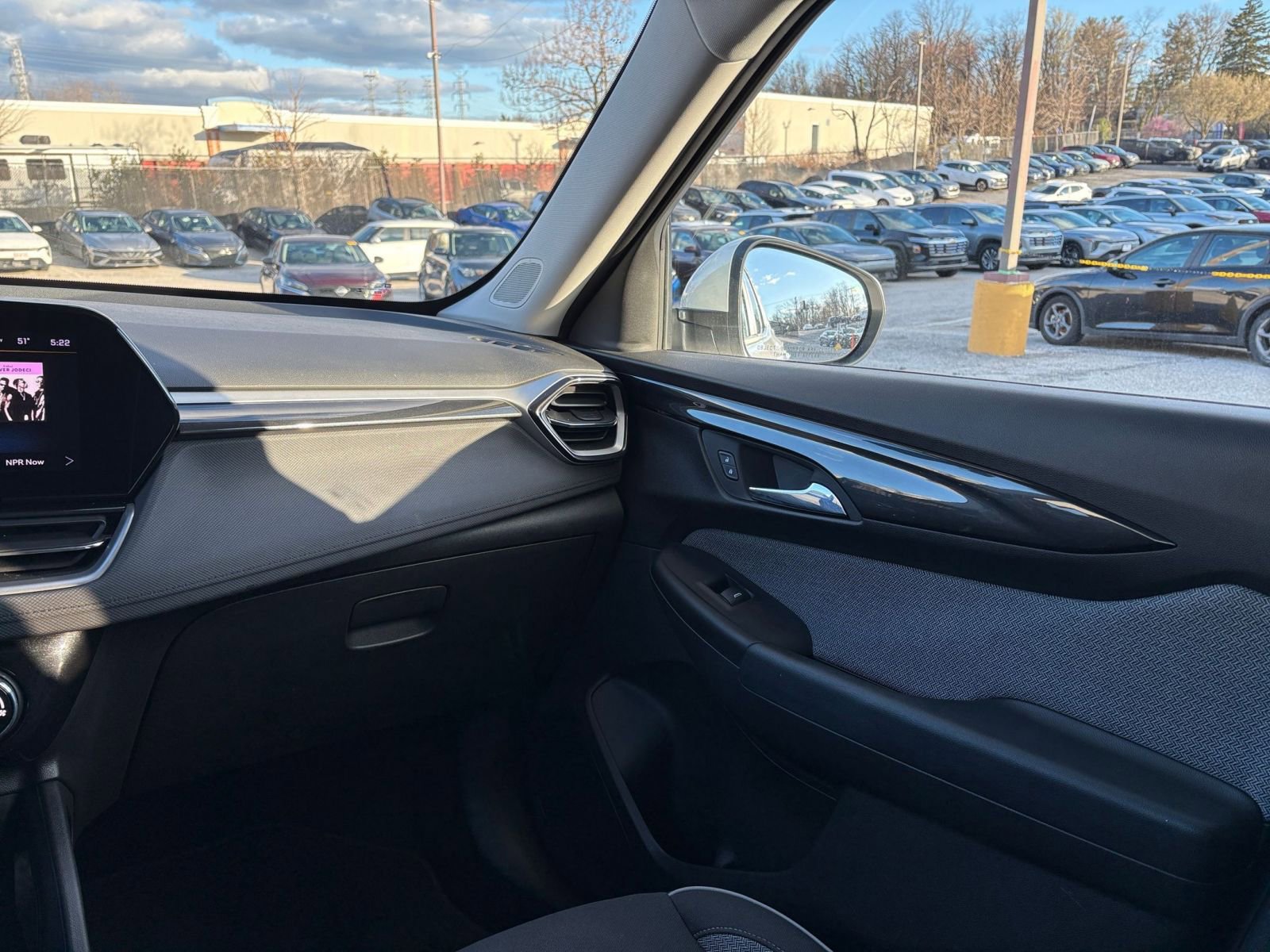 Thumbnail: 2025 Chevrolet TrailBlazer - 33