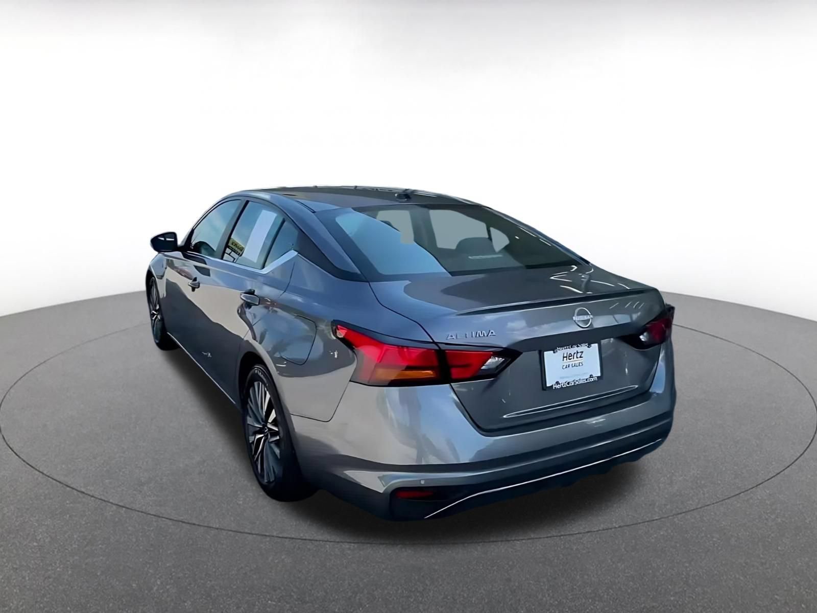 Thumbnail: 2026 Nissan Altima - 10