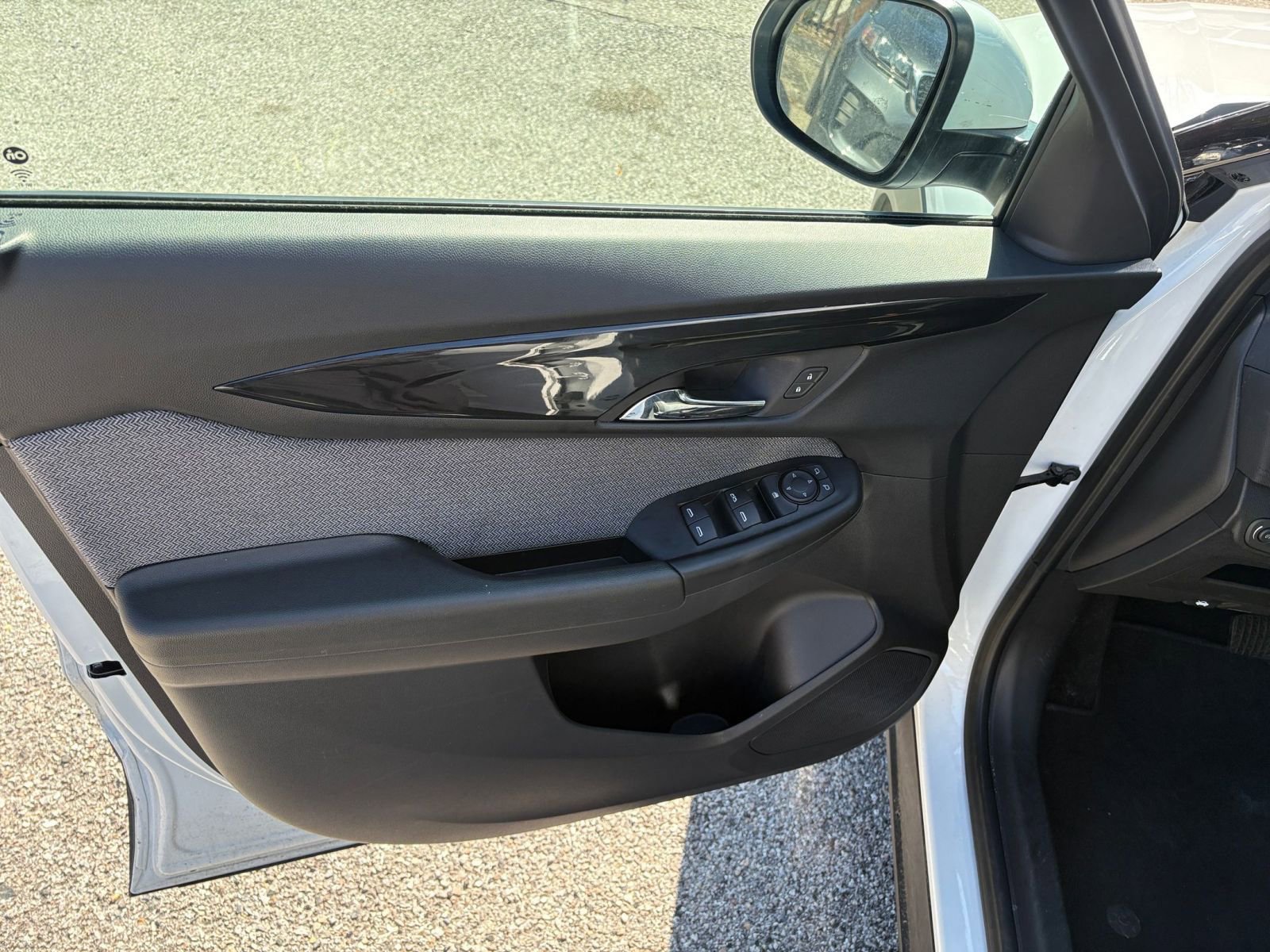 Thumbnail: 2025 Chevrolet TrailBlazer - 18