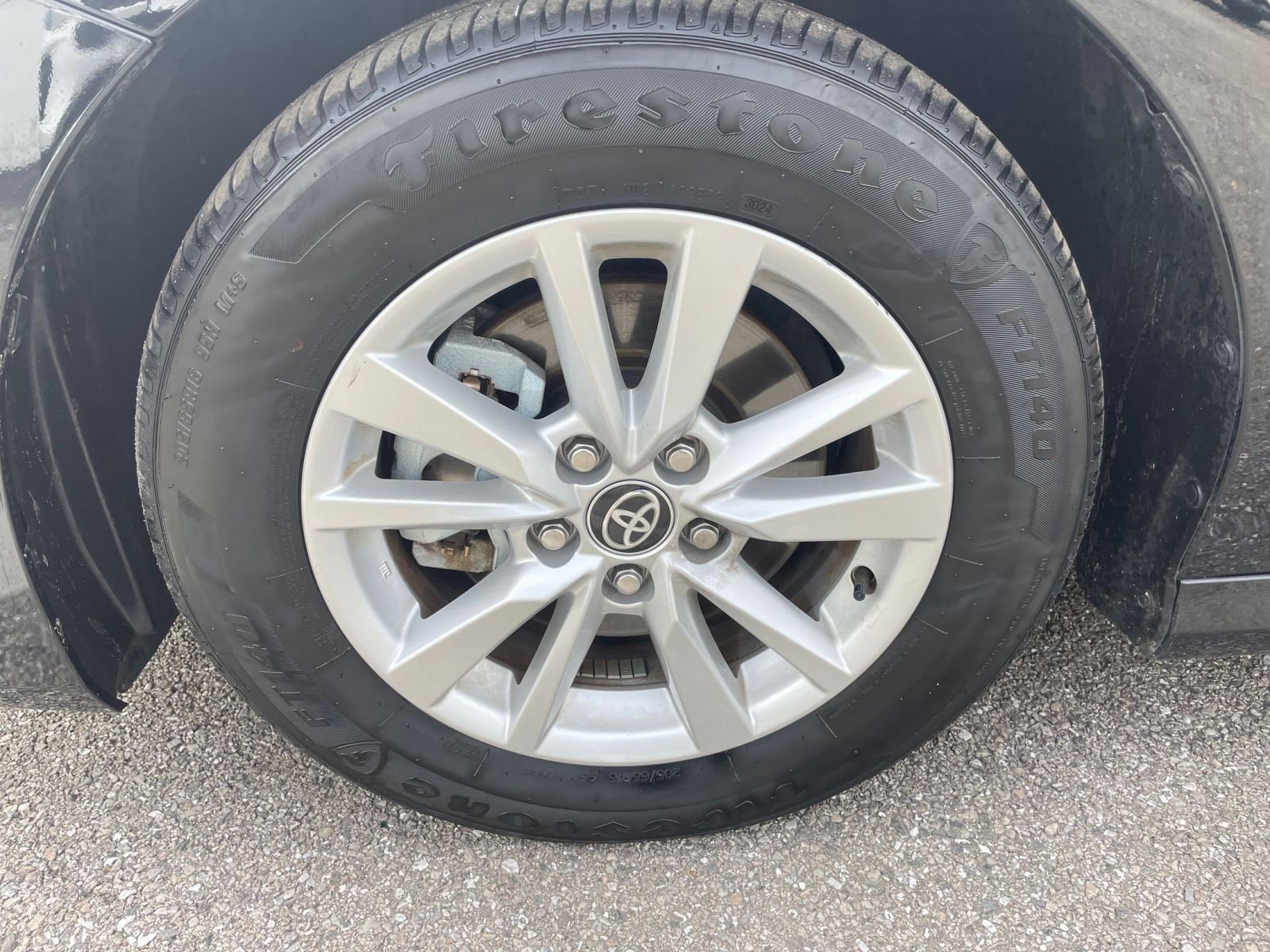 Thumbnail: 2025 Toyota Camry - 29