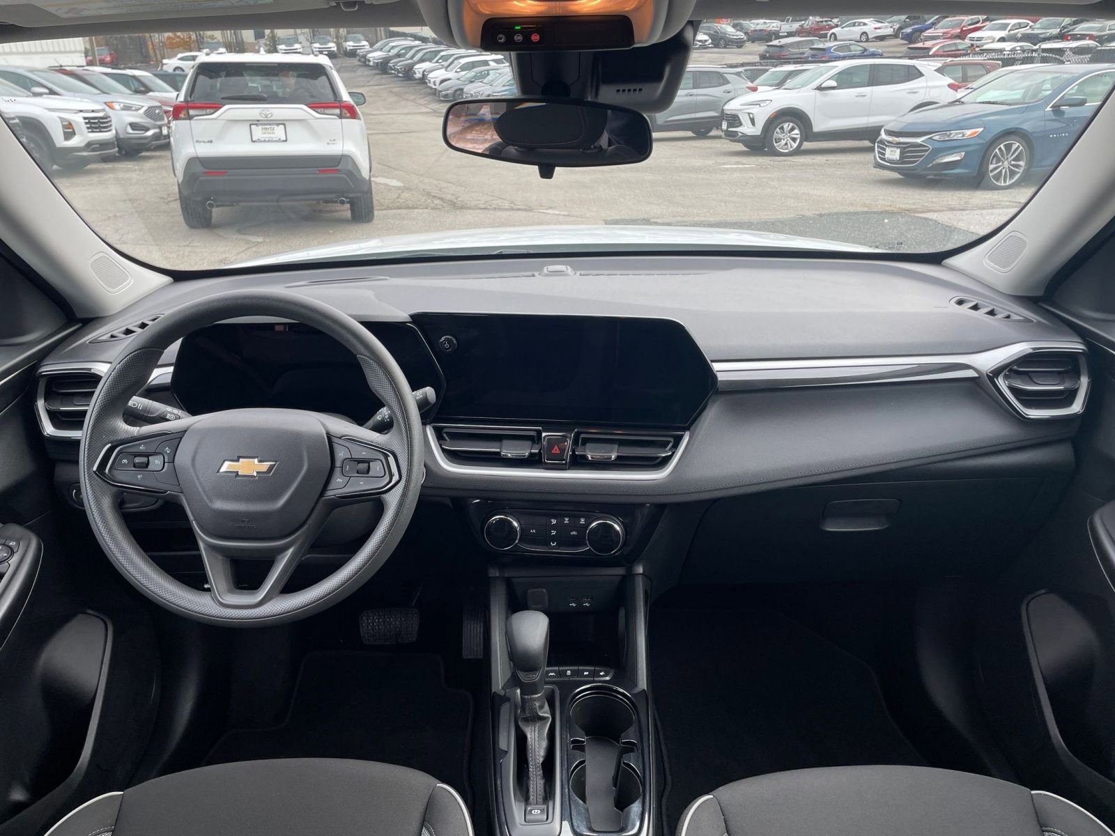 Thumbnail: 2025 Chevrolet TrailBlazer - 31