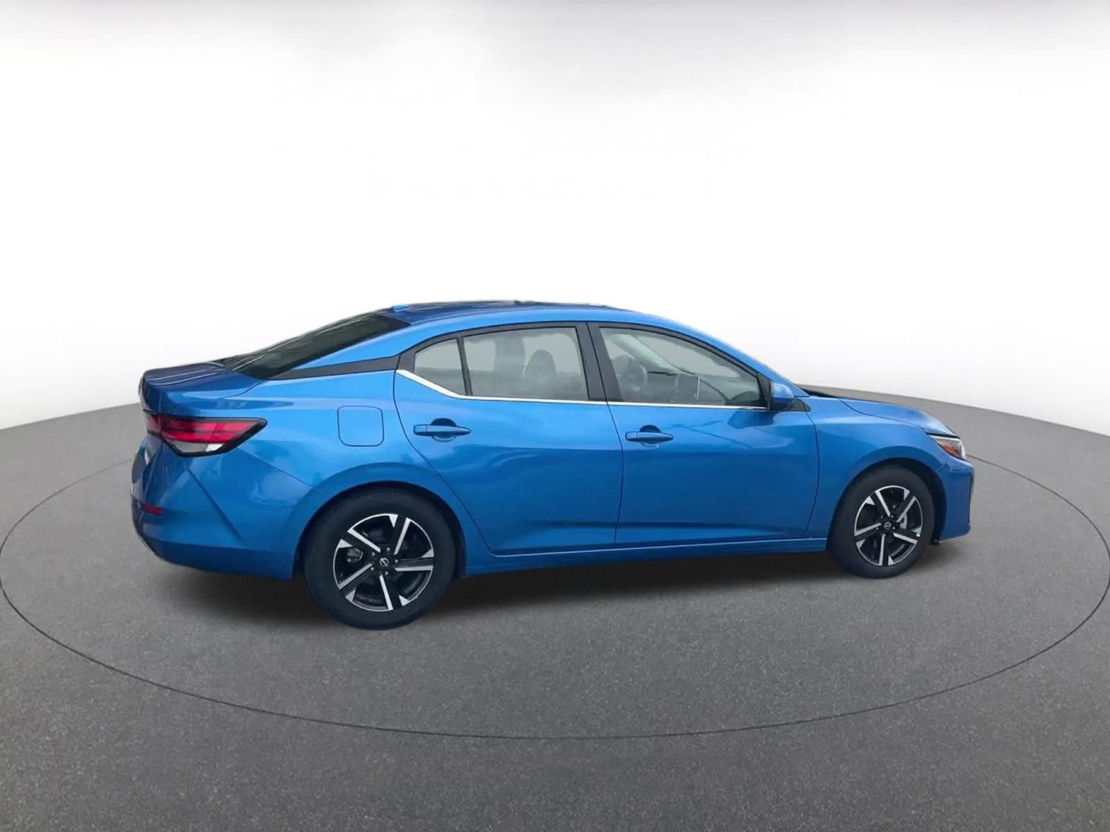 Thumbnail: 2025 Nissan Sentra - 12