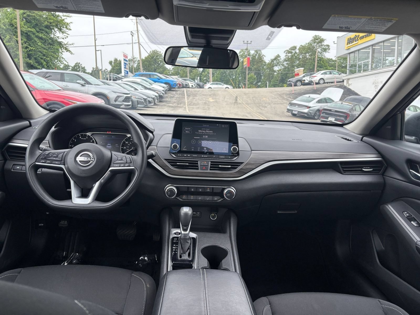 Thumbnail: 2025 Nissan Altima - 28