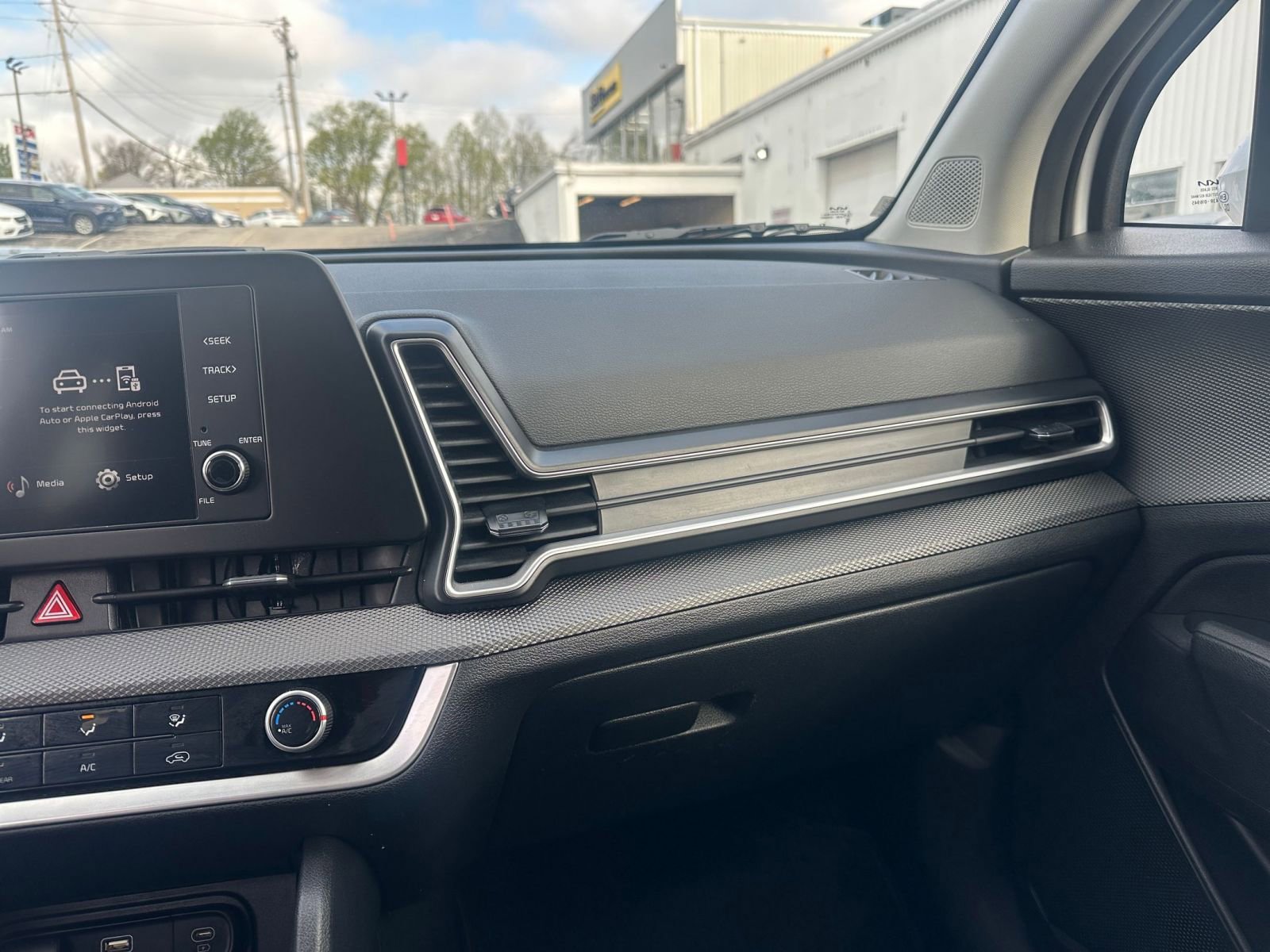 Thumbnail: 2025 Kia Sportage - 33