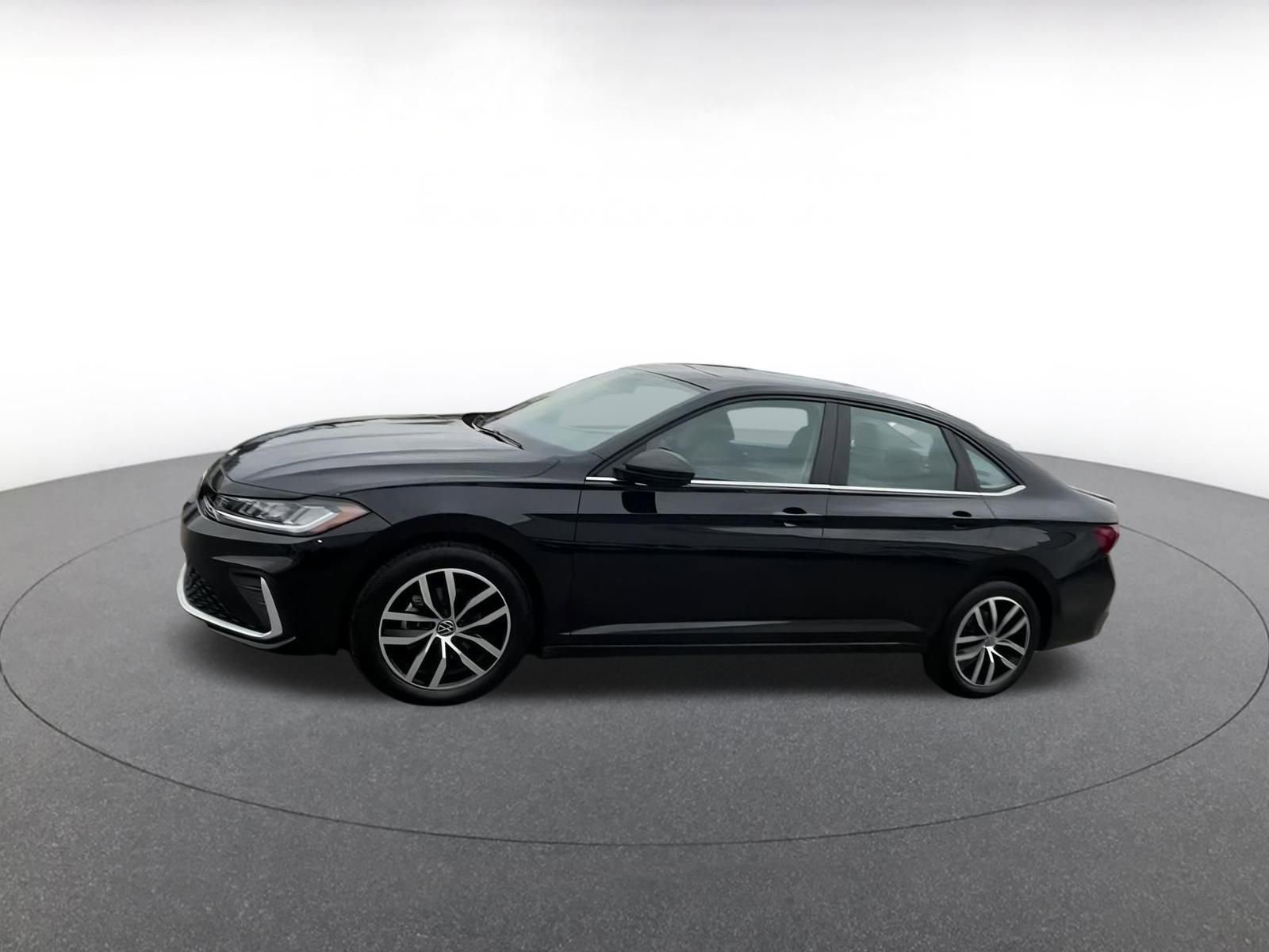 Thumbnail: 2025 Volkswagen Jetta - 9