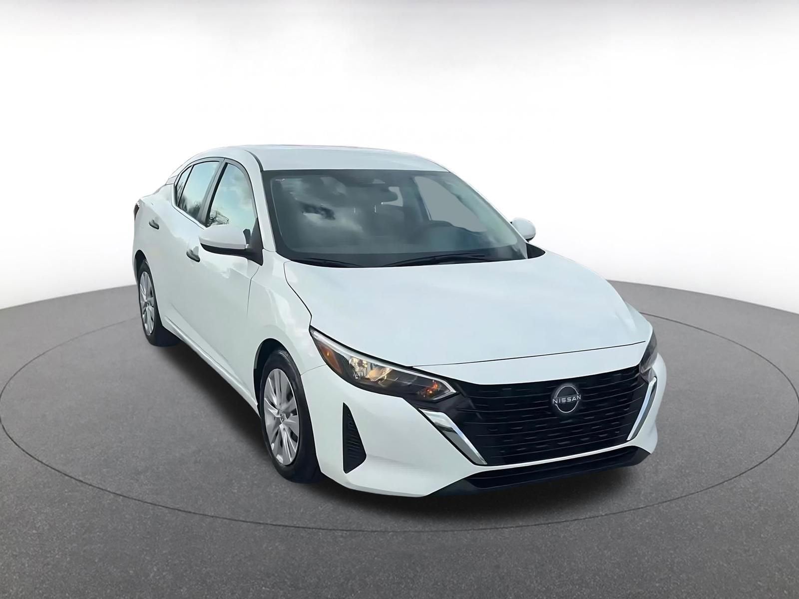 Thumbnail: 2025 Nissan Sentra - 3