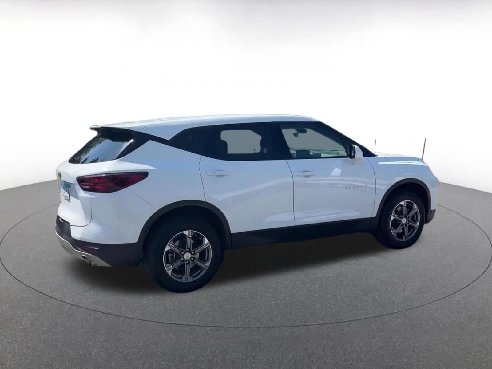 Thumbnail: 2025 Chevrolet Blazer - 14