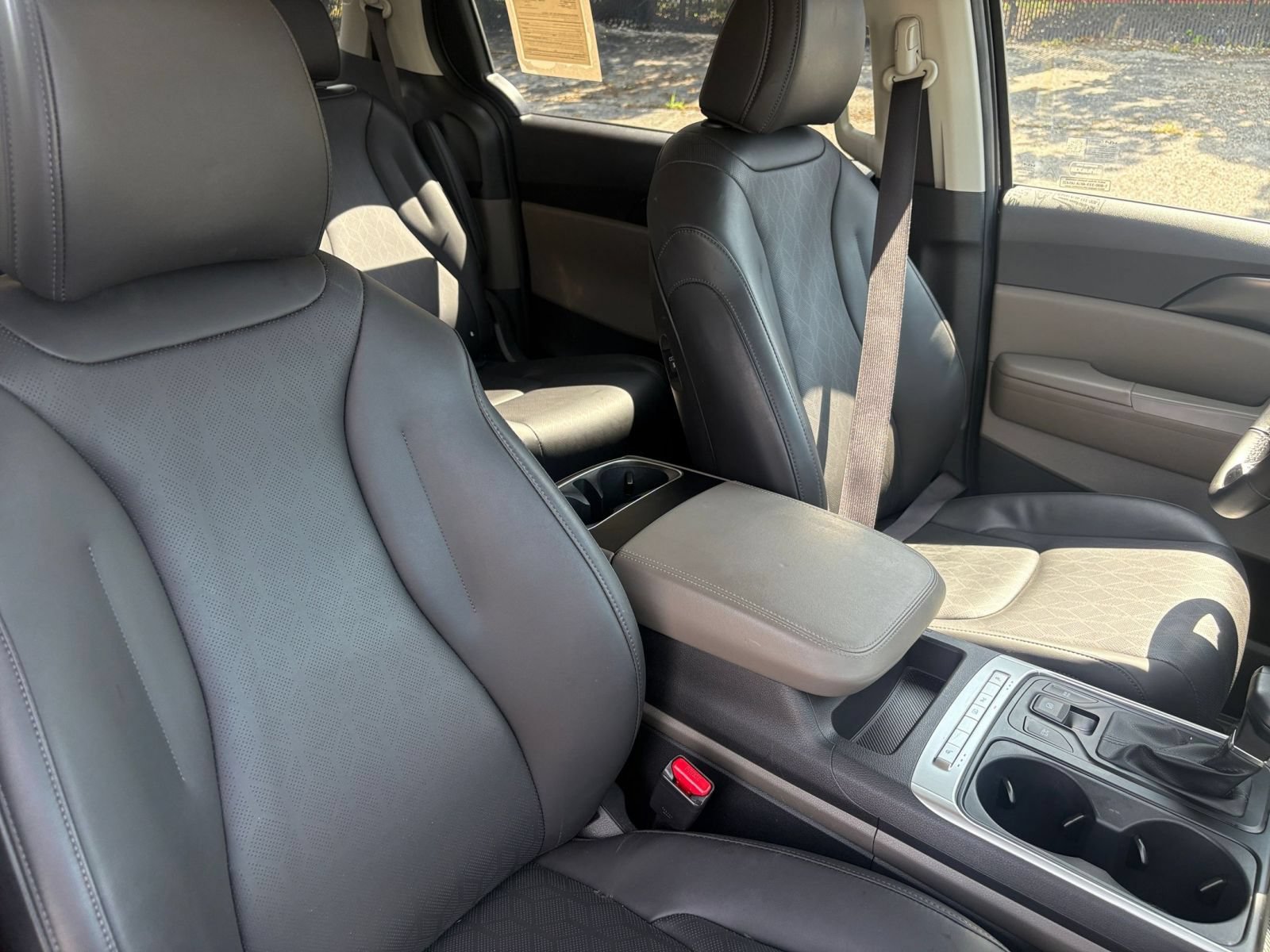 Thumbnail: 2026 Kia Carnival - 27