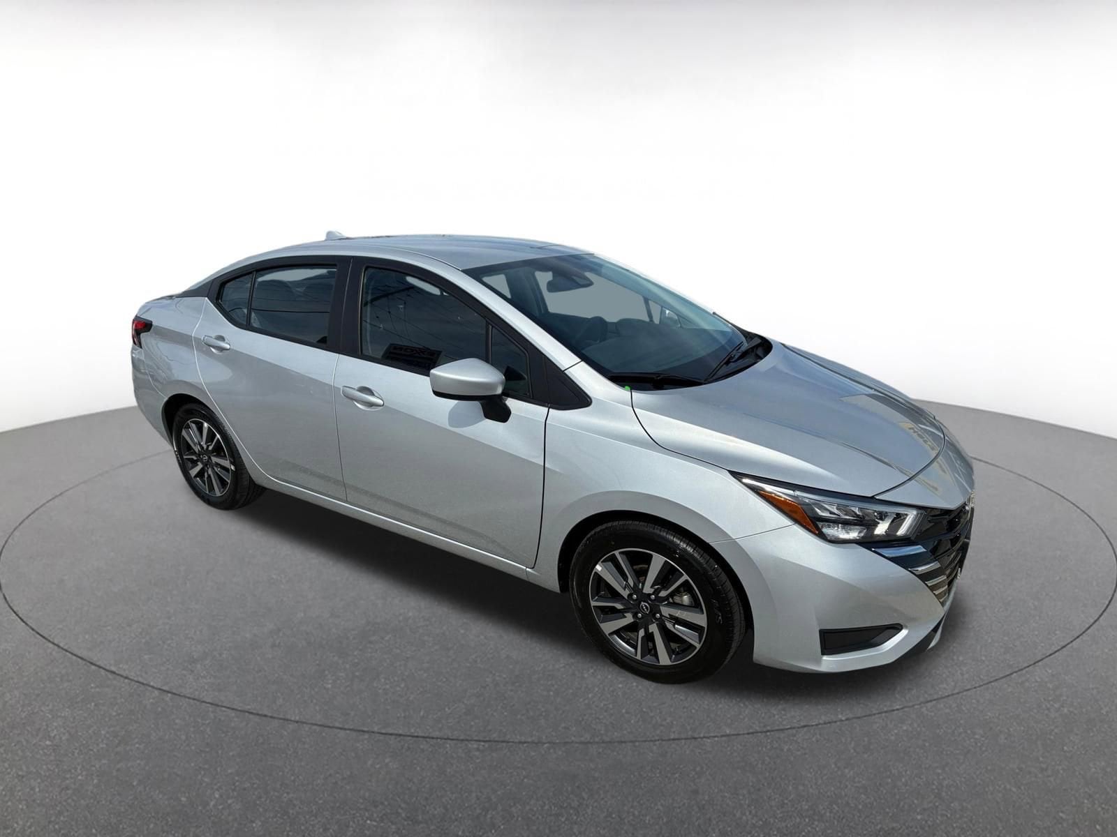 2025 Nissan Versa Sedan